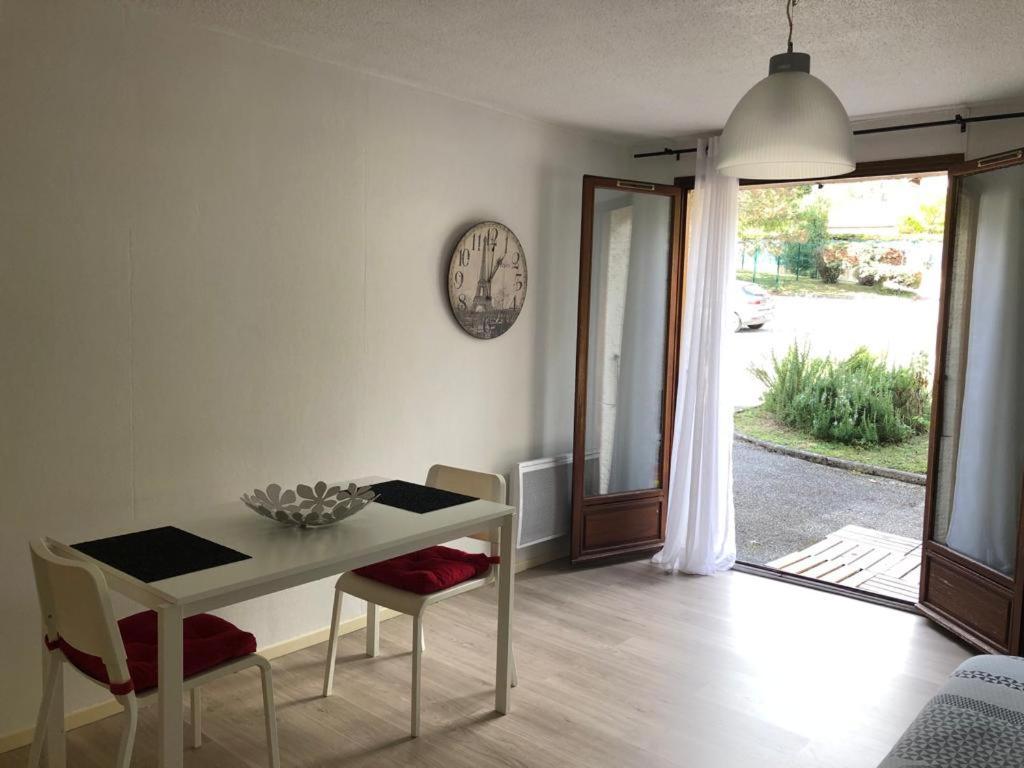 Ferienwohnung Studio Cosy Au Pied Du Massif De Belledonne Corenc Exterior foto